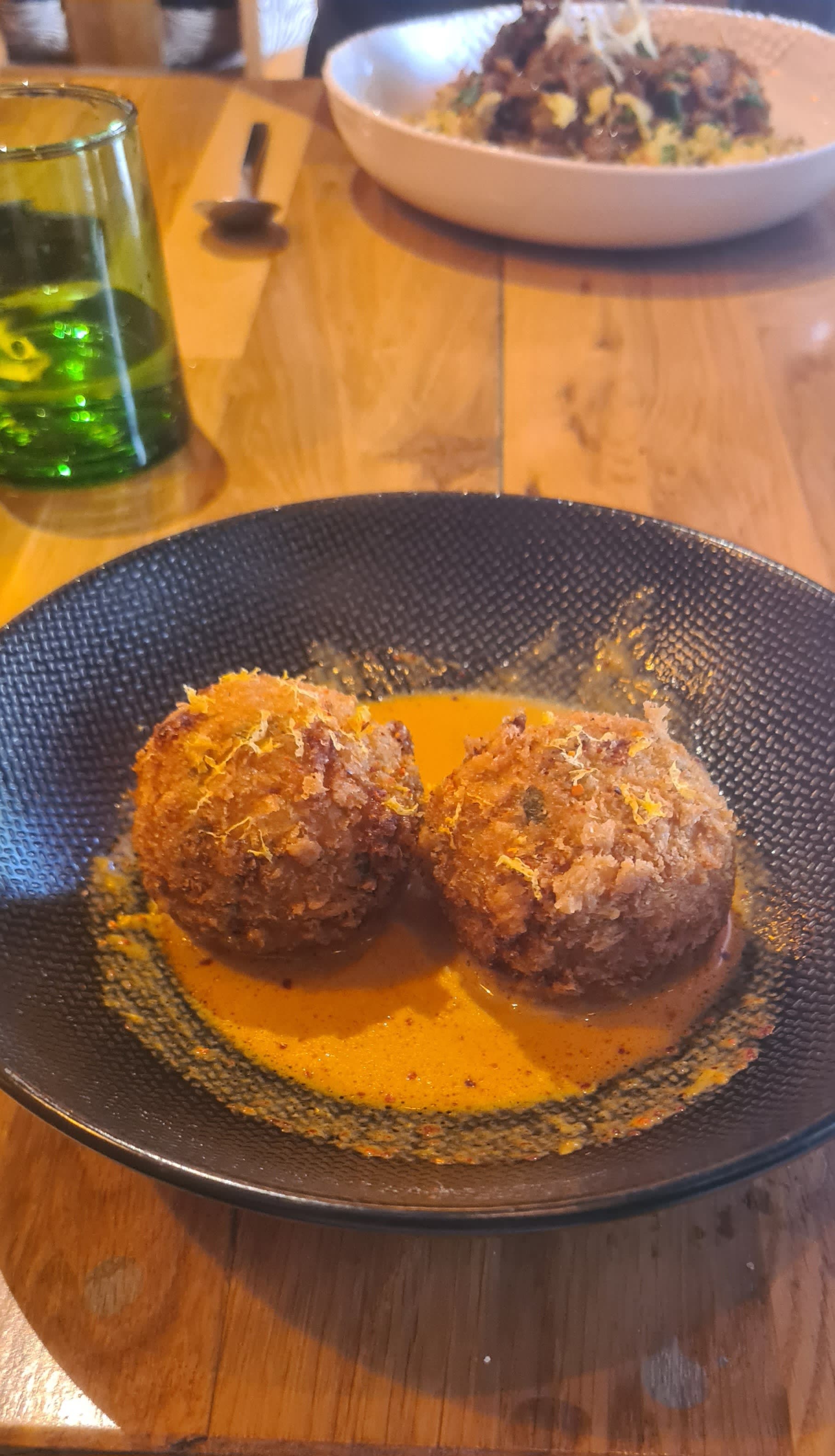 Arancini de seiche et bisque de Langoustines