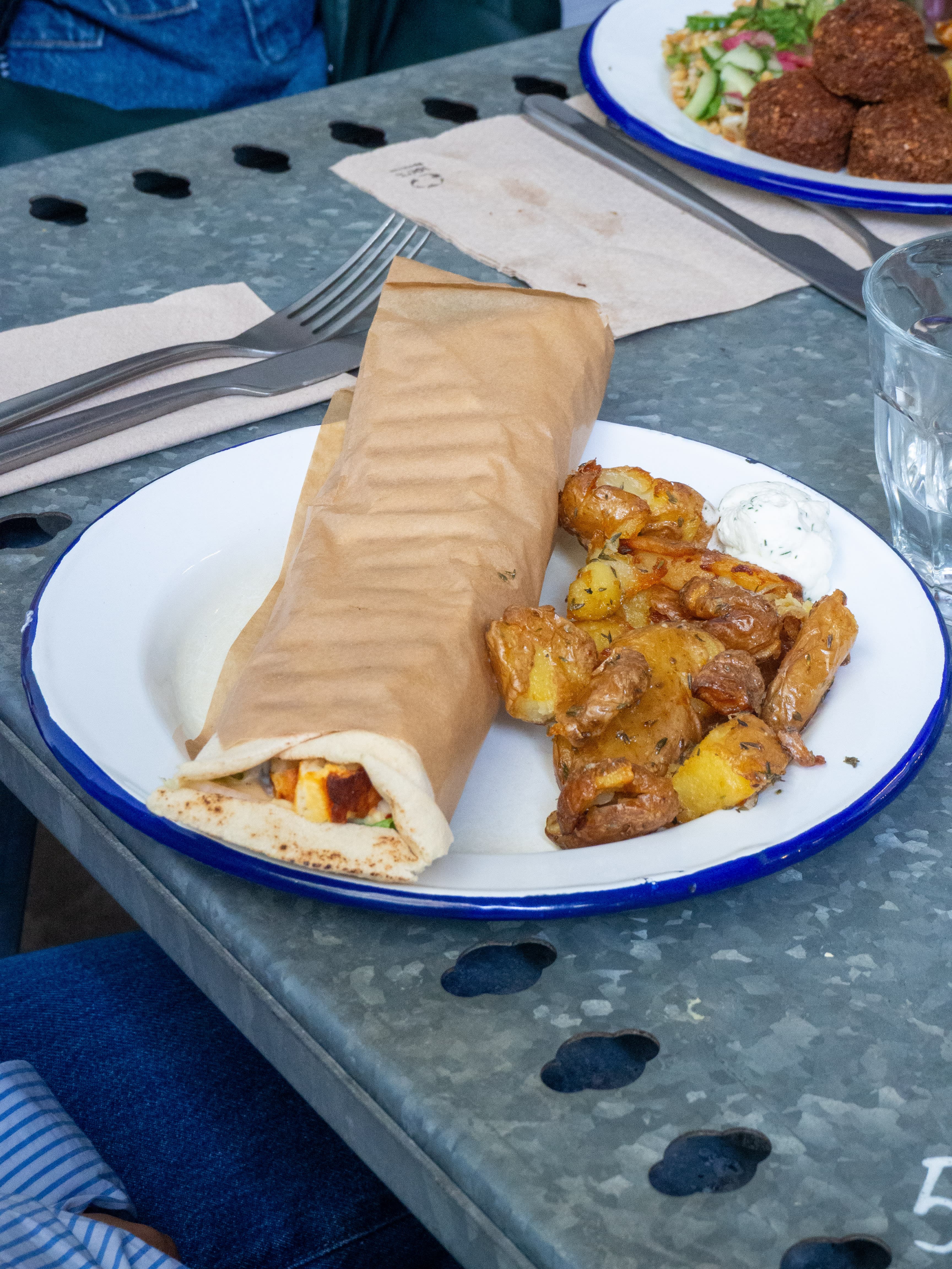 Le Shawarma de YAZ (jeudi & vendredi)